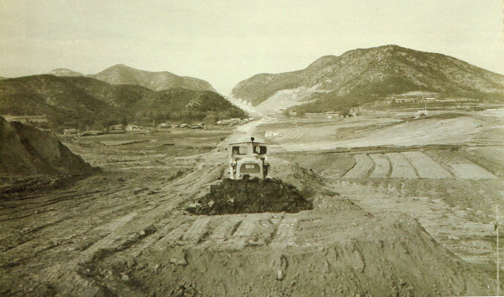 원적산 [元績山, Wonjeoksan] Incheon, 1971-THE FREE SKY