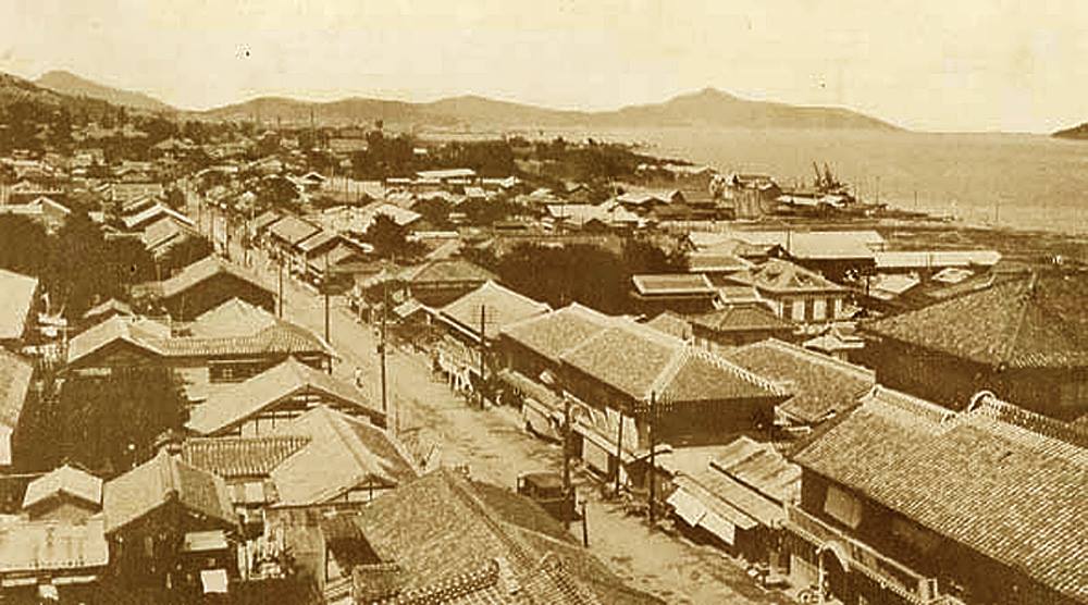 두월동 [Duwol-dong, 斗月洞] Masan, 1920's-THE FREE SKY